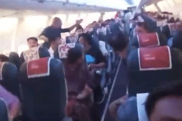 Fight between 2 flyers forces taxiing SpiceJet plane to return to IGIA terminal; both handed over to CISF | India News